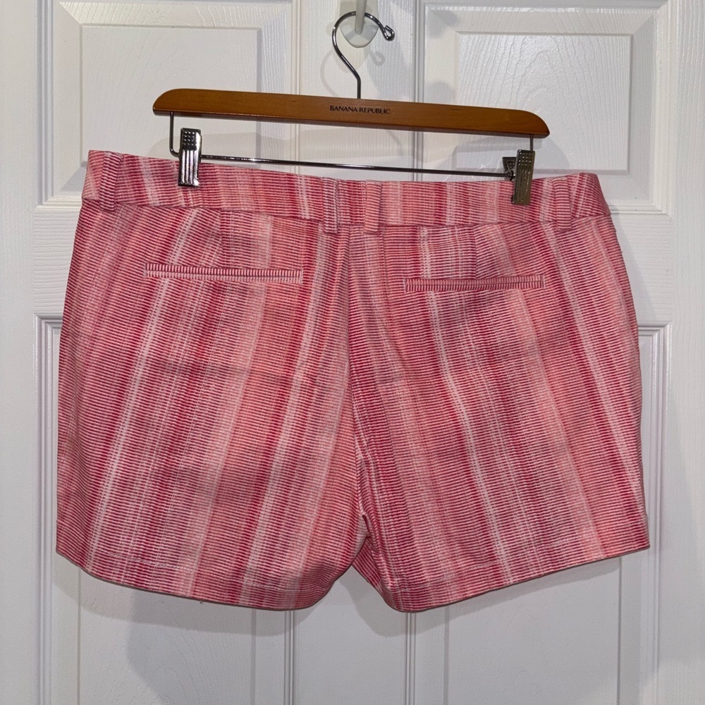 Women's SZ 12 Summer Shorts 2 Pairs - Picture 7 of 7
